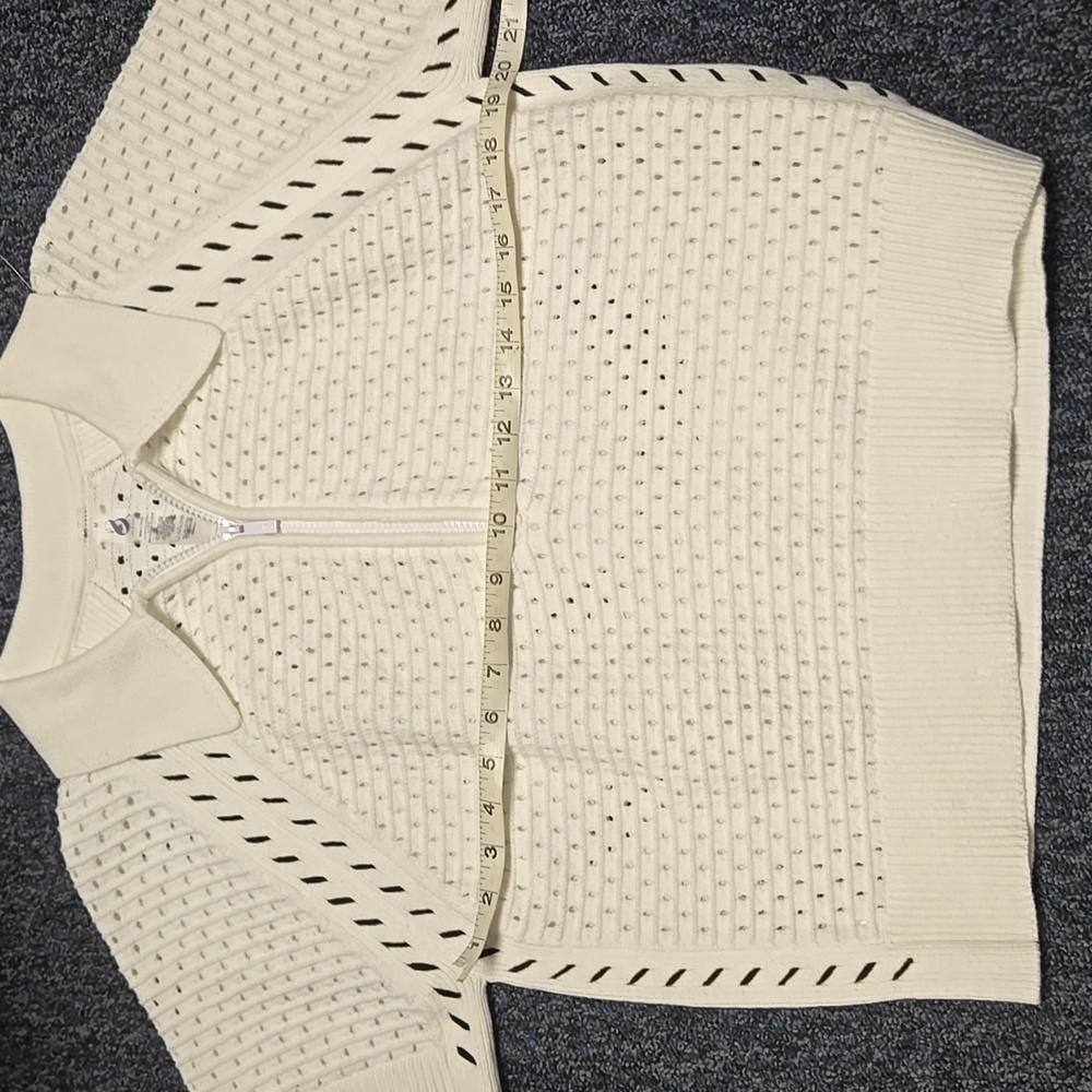 NWT Lou & Grey Women's Mesh Stitch Zip Sweater Size M - Picture 7 of 12
